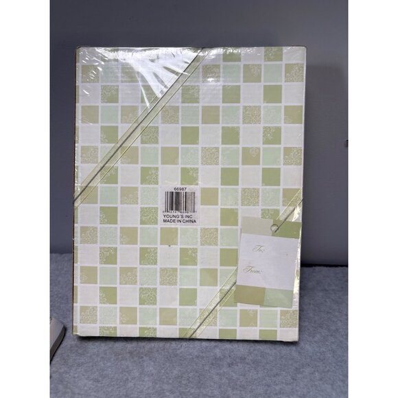 Horse-Themed Resin Picture Frame Holds 4x6" Display - Picture 4 of 6